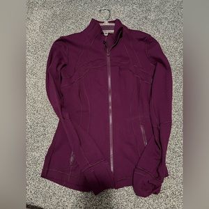 FLASH SALE Lululemon define jacket size 4